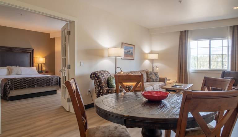Lodge  Klamath Falls