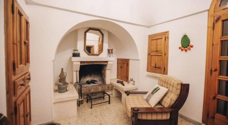 House with 2 rooms for 4 persons — photo 2