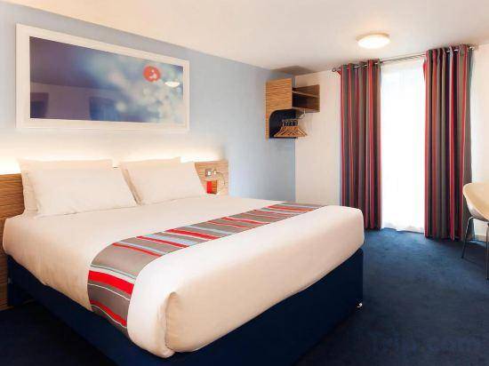 Travelodge Clacton on Sea Central — photo 3