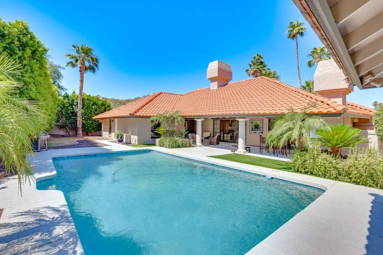 Elegant Phoenix Home 16 Mi to Downtown