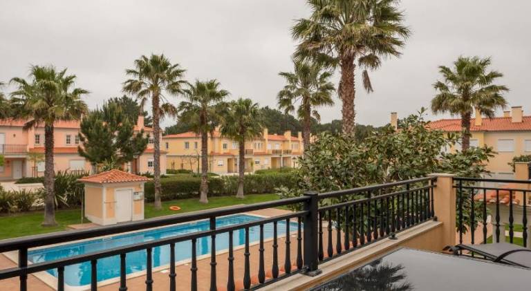 Fully equipped rental apartment with garden & pool | Pet-friendly — photo 3