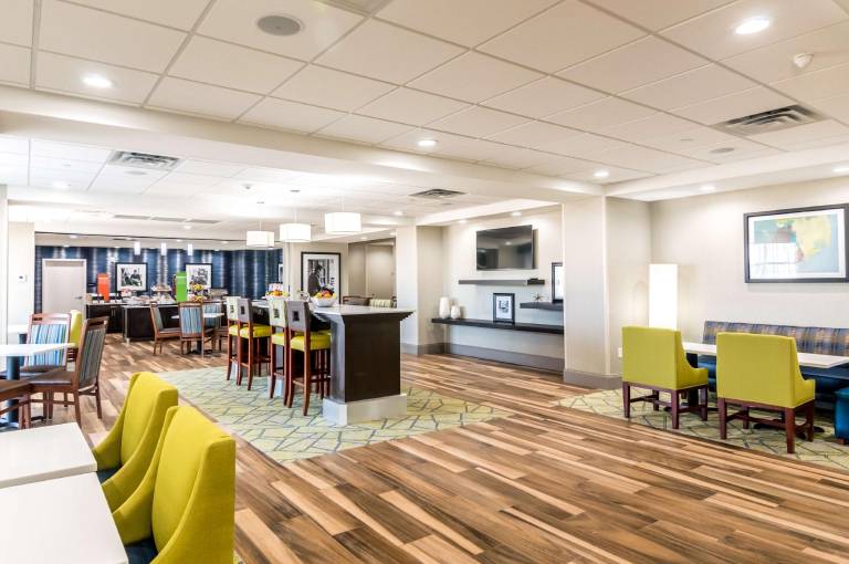 Hampton Inn Oklahoma City Northeast — photo 4