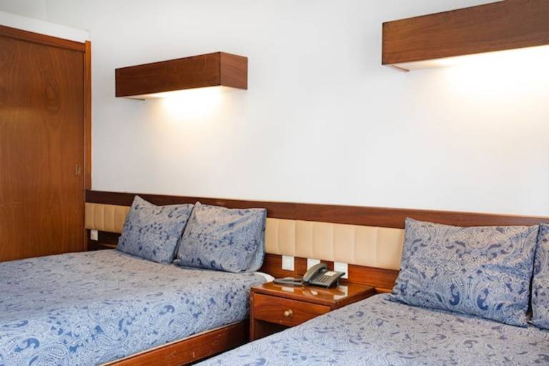 Private room  São João da Madeira