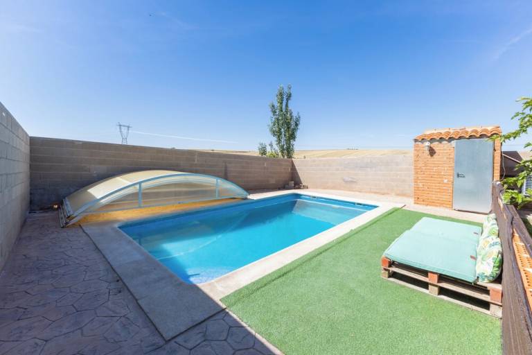 Casa  Urbanización Alarilla
