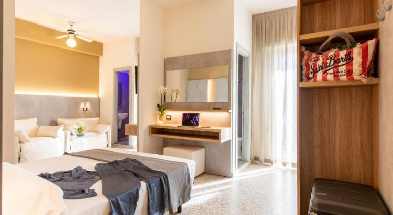 Hotel Romantico in Cattolica