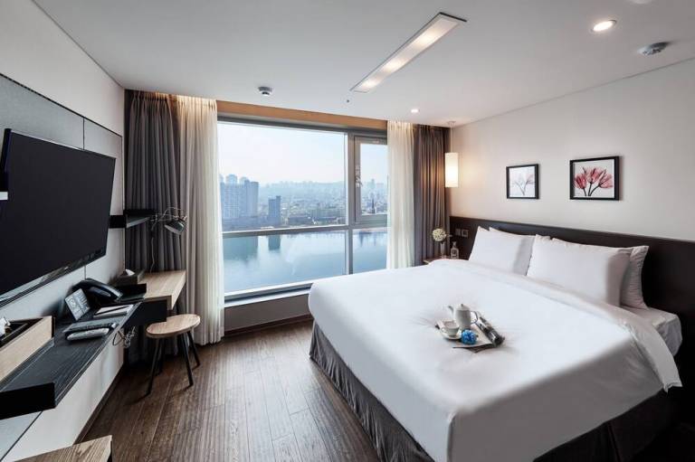 Hotel Riverside