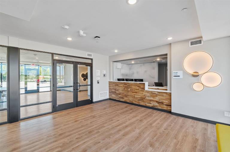 ECHO Suites Extended Stay by Wyndham Houston Katy West — photo 3
