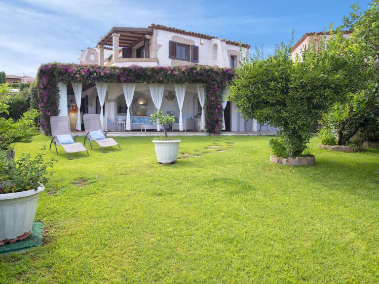 House with garden, BBQ & terrace | Sea view — photo 2