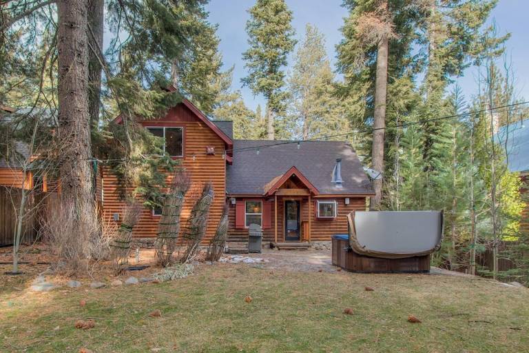 House  Tahoe Park