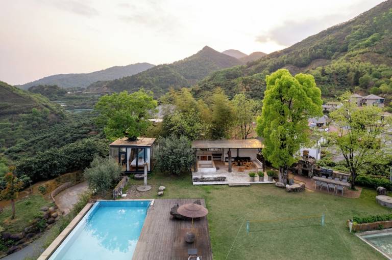 Bed and breakfast  Jindong