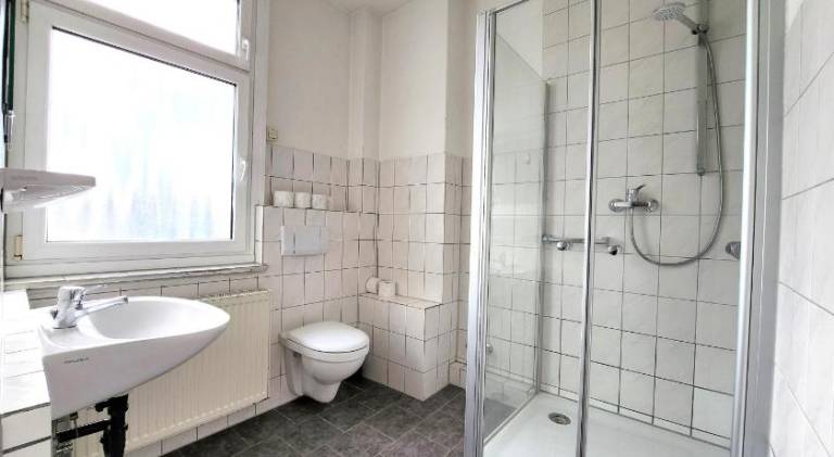 Serviced apartment with 3 rooms for 8 persons — photo 2