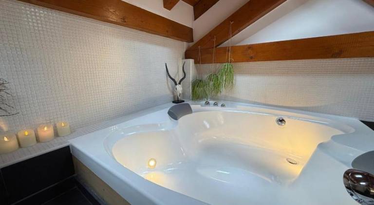 Apartment with 2 rooms for 4 persons — photo 4