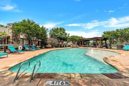 Charming rental apartment with pool | Pets allowed — photo 3