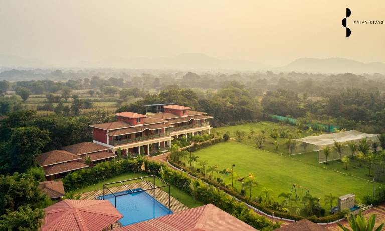 Green House Resort by Privy Stays