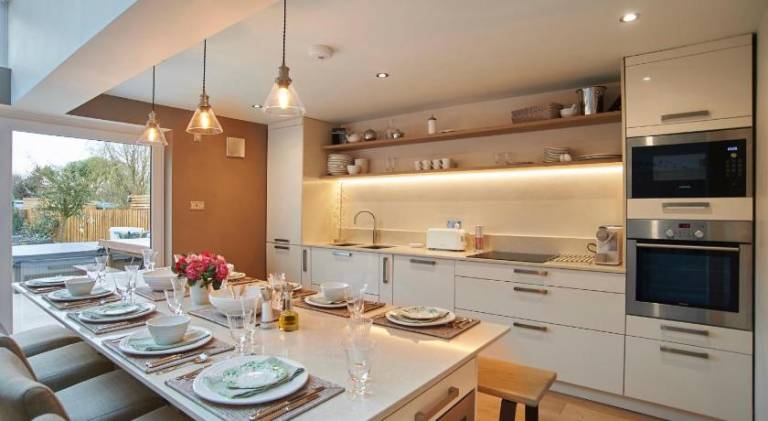 Vacation home with hot tub in Folkestone