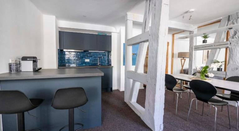 Fully equipped charming rental apartment | Pets are welcome — photo 3
