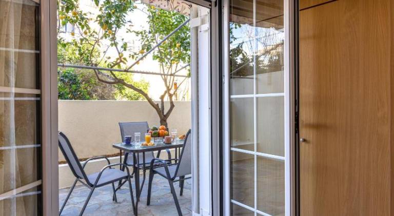 Holiday apartment with terrace | Pets are welcome — photo 2