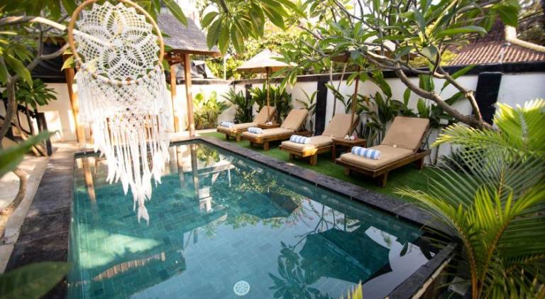 Vila Gili Air