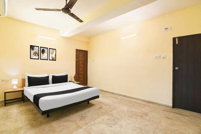 Super Hotel O Profulla Devi Guest House