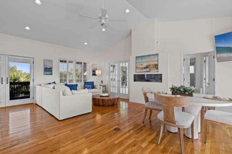 House Gulf Breeze
