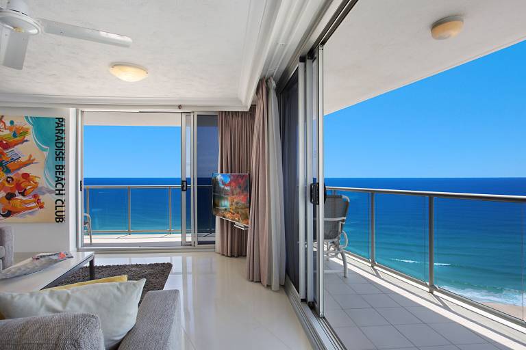 Apartment Surfers Paradise