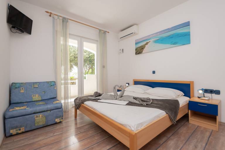 Fully equipped vacation home with garden, grill & private pool | Sea view | Close to the beach | Pets allowed — photo 4