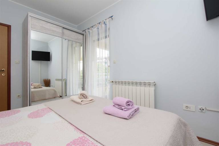 Children-friendly wonderful apartment with barbecue | Pets allowed — photo 5