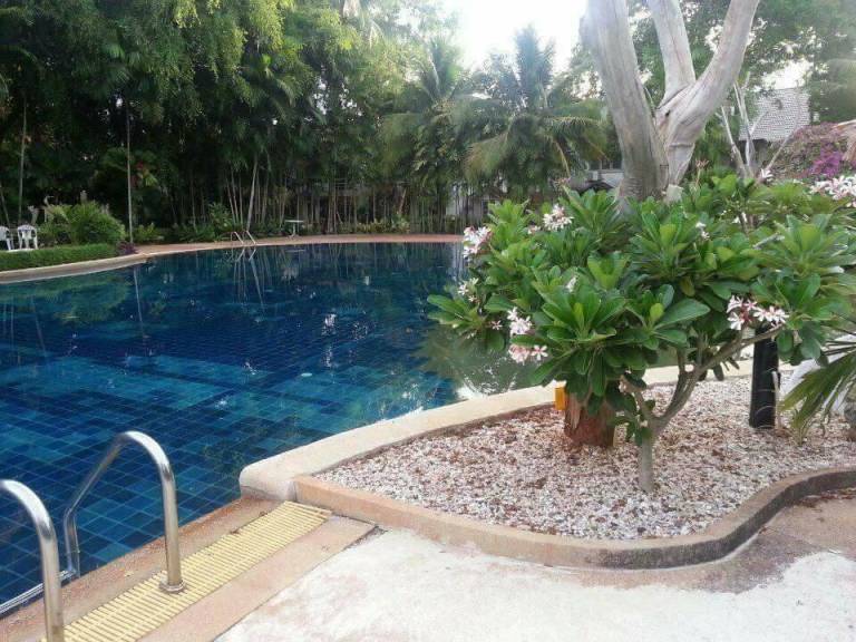 Beautiful vacation home with patio, yard & barbeque | Suitable for remote work | Pets are welcome — photo 3