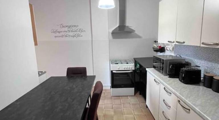 Rental apartment with 2 rooms for 4 persons — photo 3