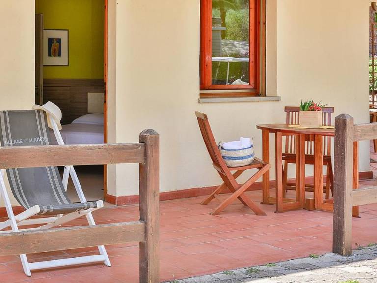 Family-friendly beautiful apartment with pool | Pets allowed — photo 4