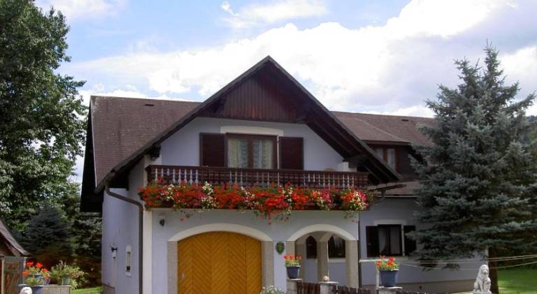 75 m² Ferienwohnung