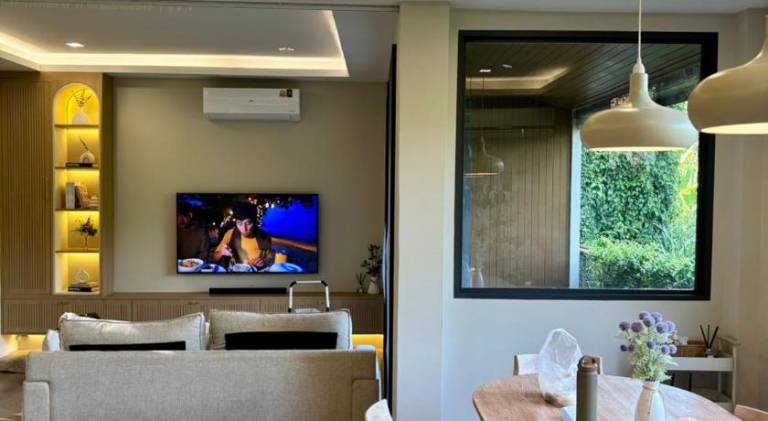 Villa 107 with private patio and balcony in Chiang Mai