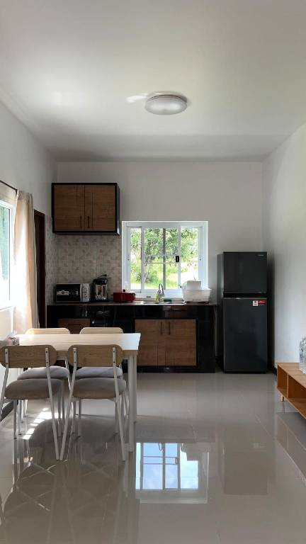 House with terrace & garden — photo 3