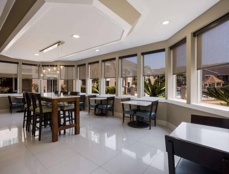 MainStay Suites Savannah Midtown — photo 4