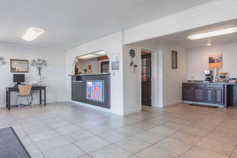 Motel 6 Hope, AR — photo 3
