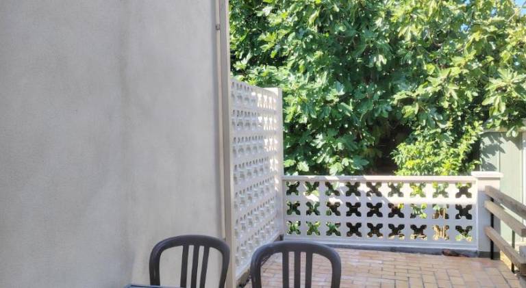 Holiday apartment with garden & terrace — photo 5