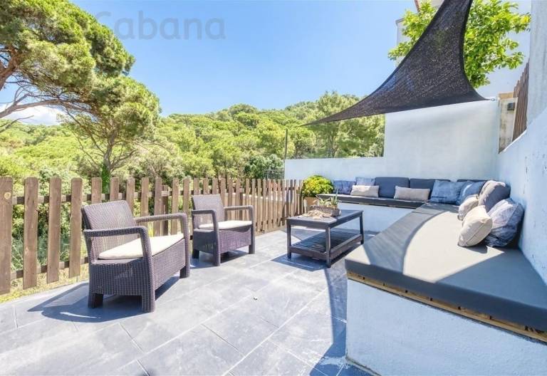 Villa with barbecue, patio & private pool | Mountain view — photo 5