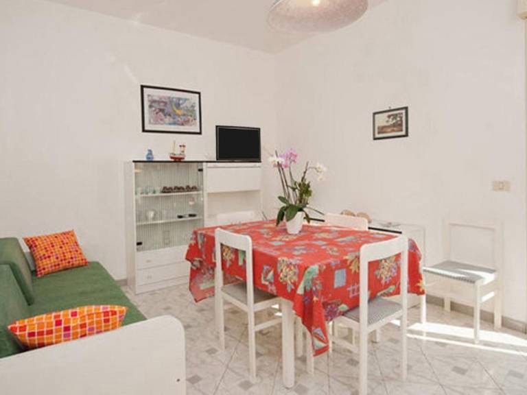 Holiday apartment with yard, BBQ & terrace | Nature view — photo 4