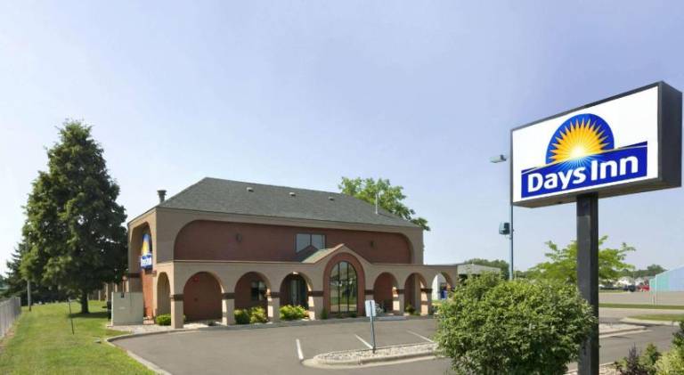Days Inn by Wyndham Willmar in Willmar, MN