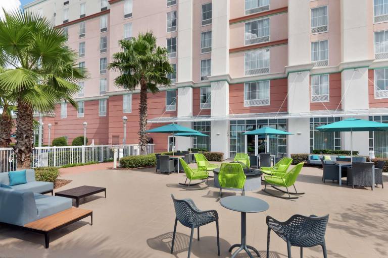 Hampton Inn & Suites Orlando Airport @ Gateway Village — photo 3