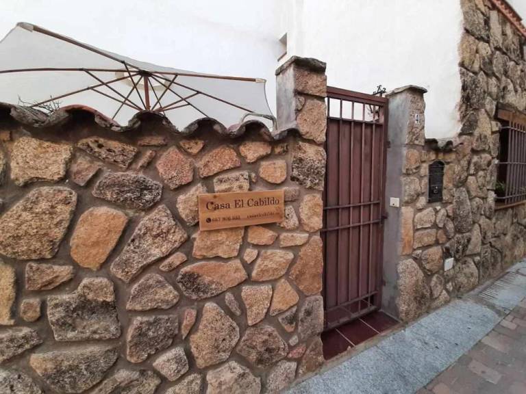 Casa Piedralaves