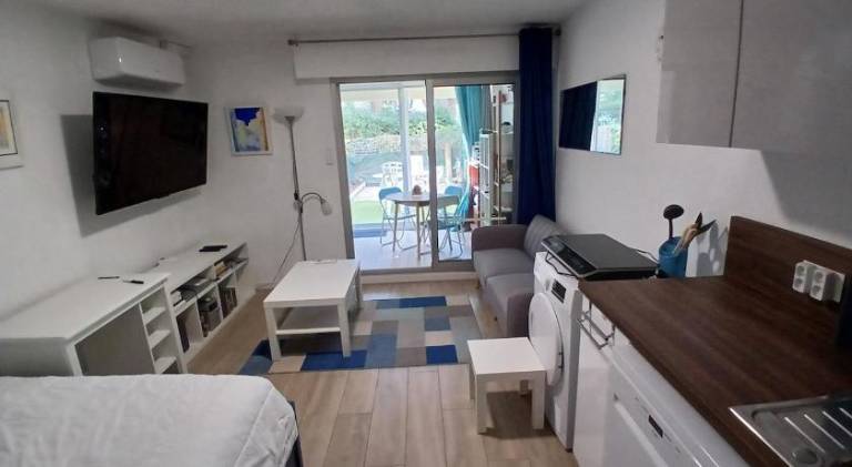Rental apartment with 1 room for 4 persons — photo 2