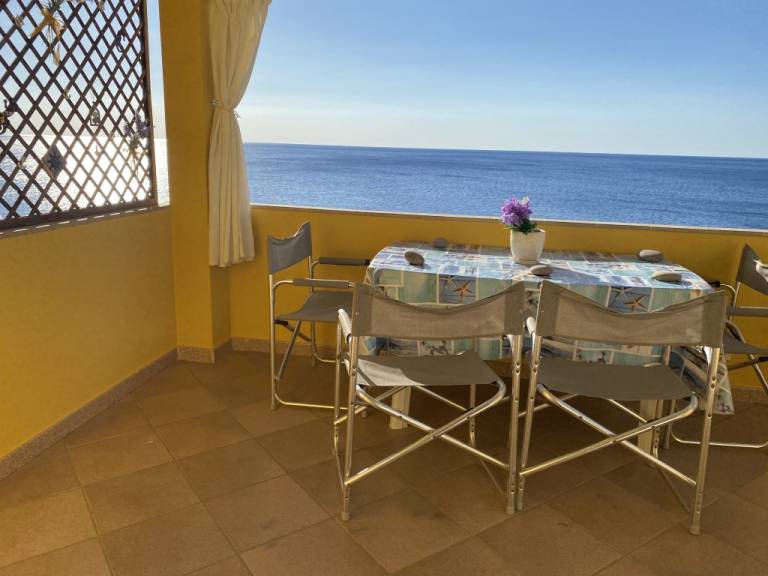 Apartment with terrace | Sea view — photo 4