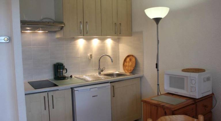 Apartment with 1 room for 4 persons — photo 4