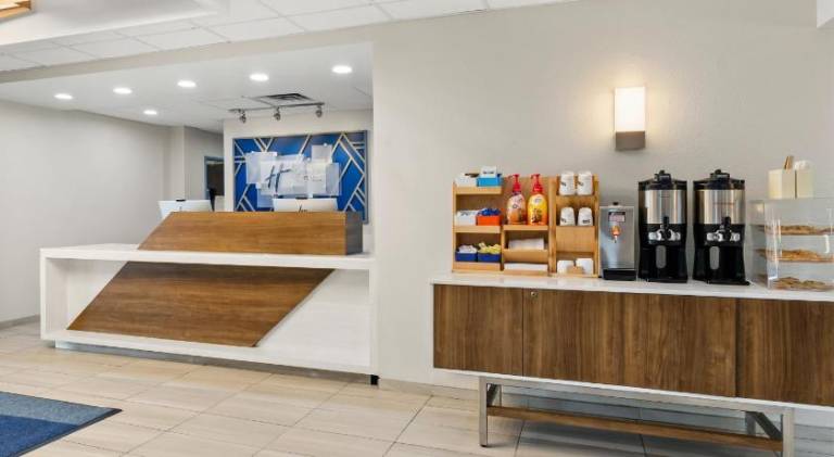 Holiday Inn Express Princeton/I-77 By IHG — photo 4