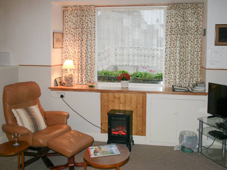 Child-friendly cottage with yard | River view | Pets allowed — photo 3