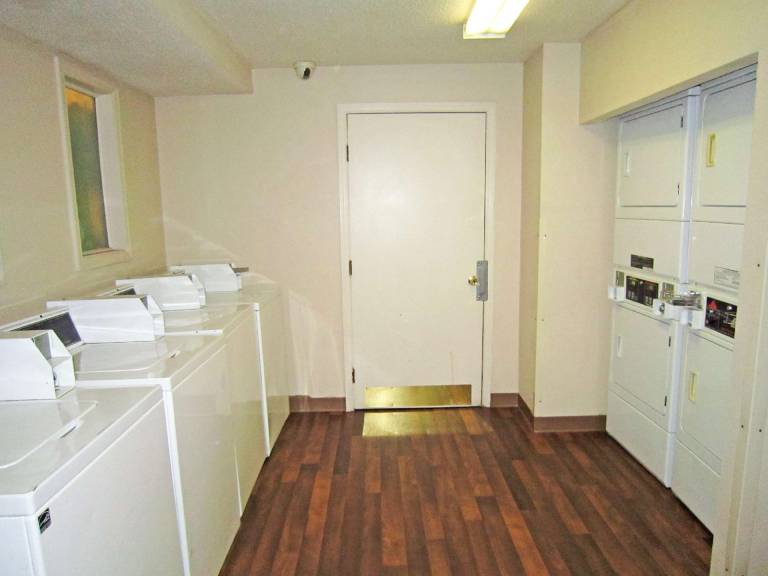 Suburban Studios Columbus East