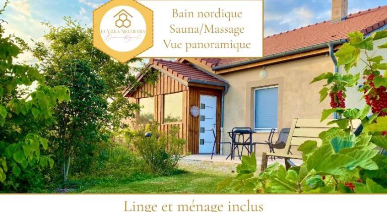 House with yard, jacuzzi & sauna — photo 3