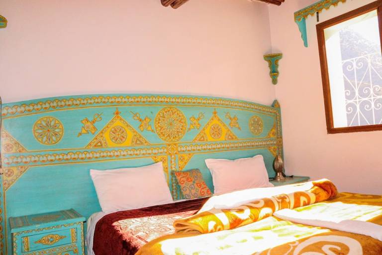 Hostel Aroumd