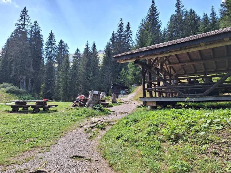 Ferienwohnung in Troistorrents, für max. 3 Personen Ferienwohnung in Troistorrents, für max. 3 Personen